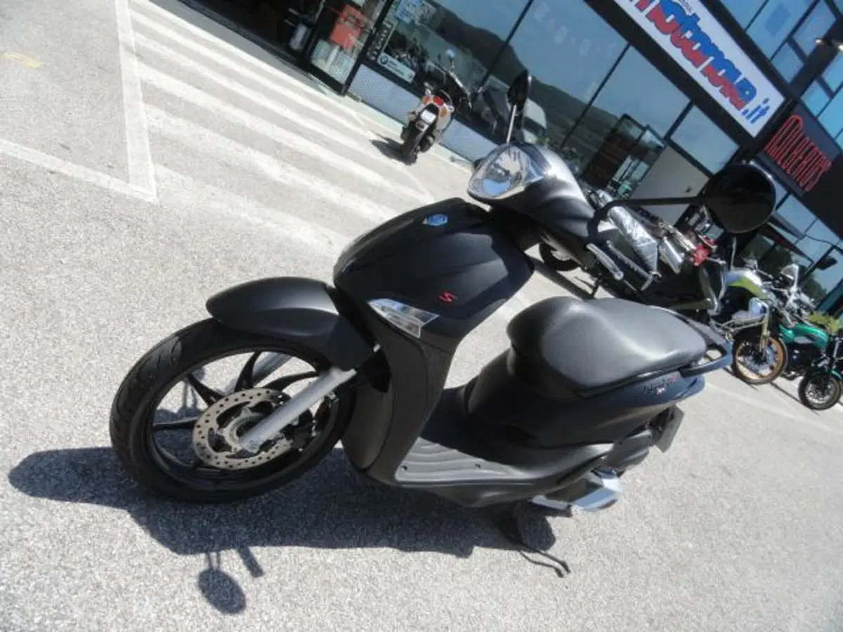 Piaggio Liberty 125 3V S ABS (2021 - 24) (2)