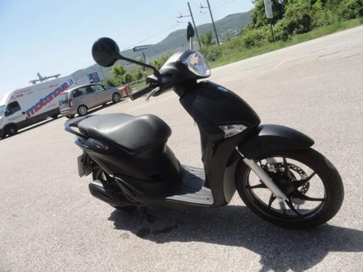 Piaggio Liberty 125 3V S ABS (2021 - 24) (4)