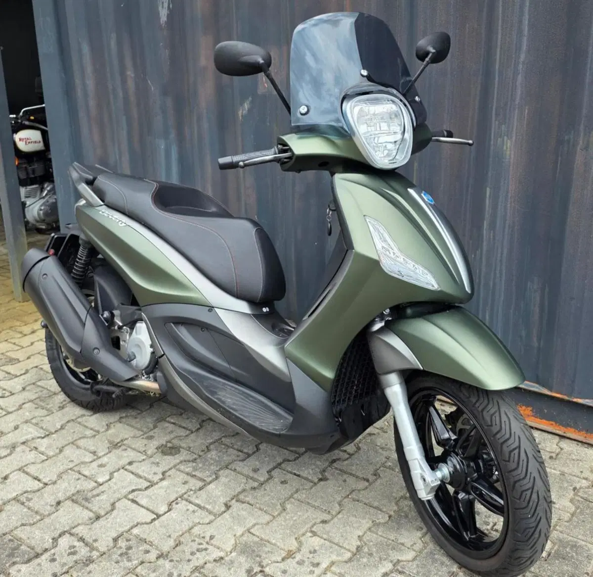 Piaggio Beverly 350 S ABS (2019 - 20) (3)