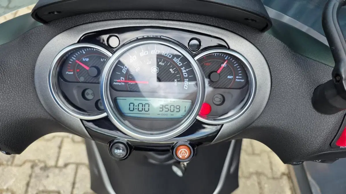 Piaggio Beverly 350 S ABS (2019 - 20) (5)