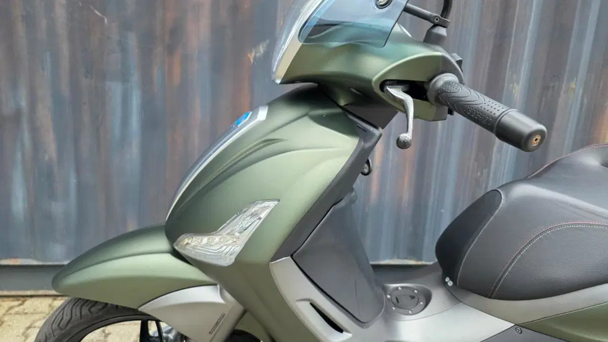 Piaggio Beverly 350 S ABS (2019 - 20) (10)