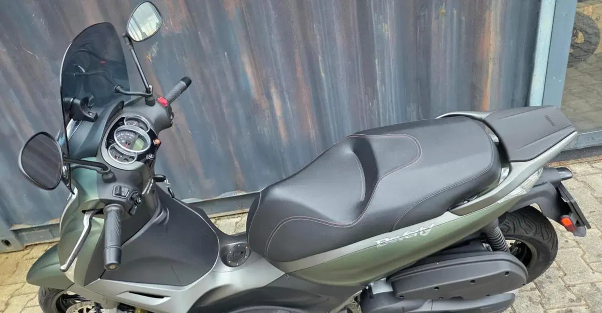 Piaggio Beverly 350 S ABS (2019 - 20) (12)