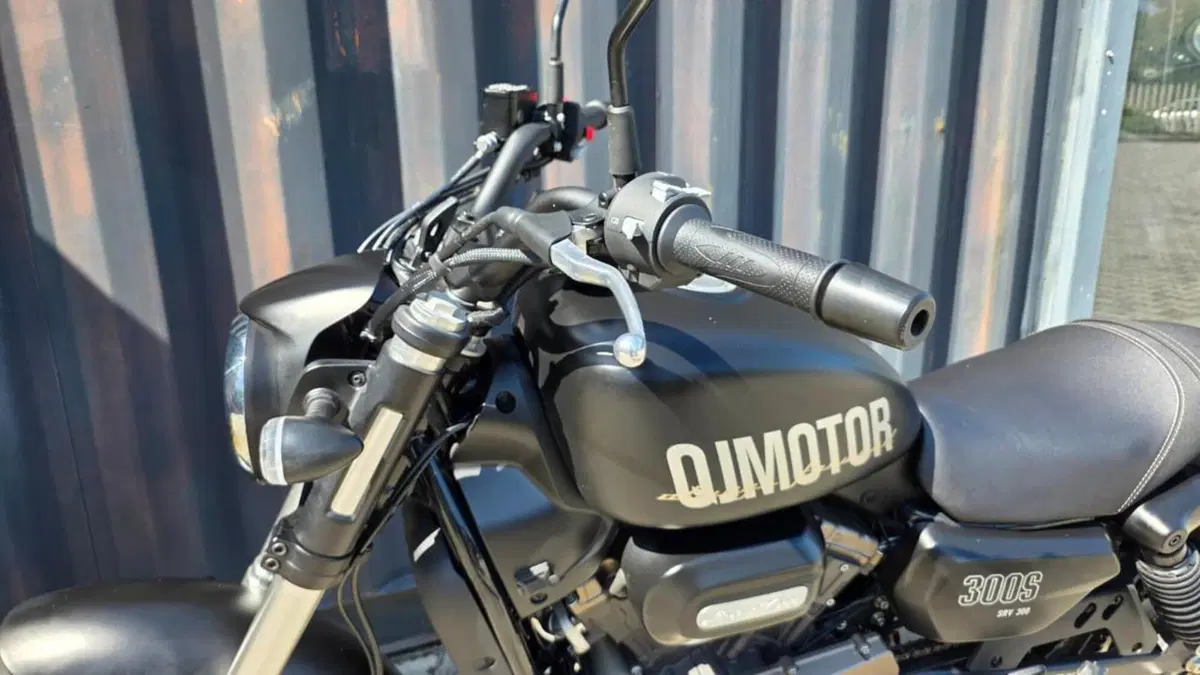 QJ Motor SRV 300 (2023 - 25) (8)