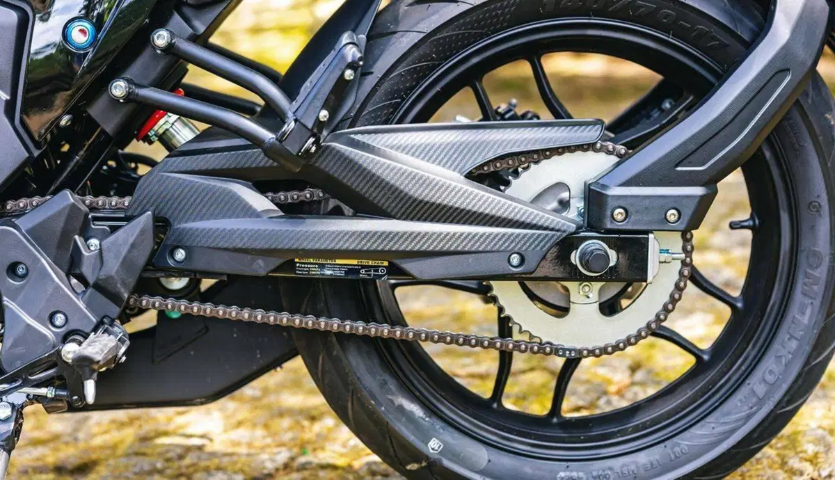Cyclone Battlo 5S (2025 - 26) (10)