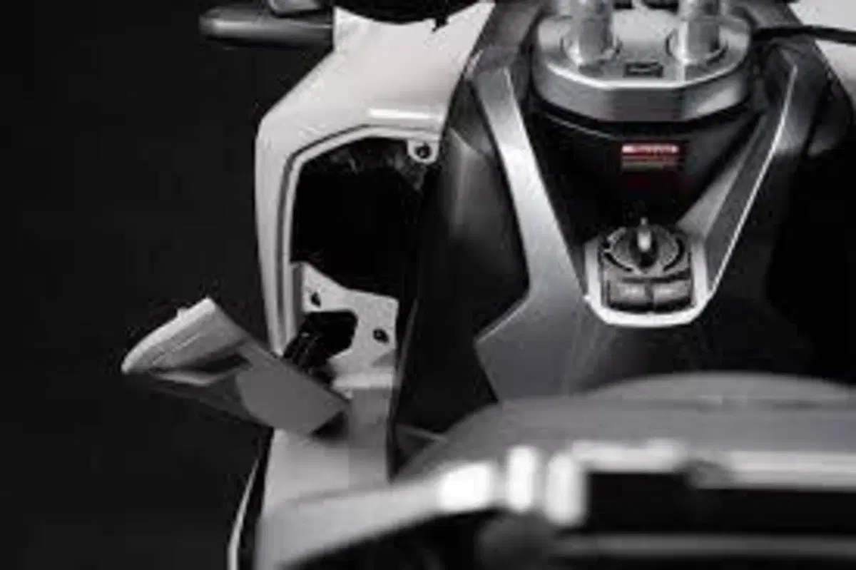 Keeway Motor XDV 125 EVO PRO (2025 - 26) (13)