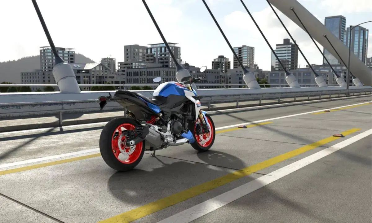 Bmw F 900 R (2025 - 26) (8)