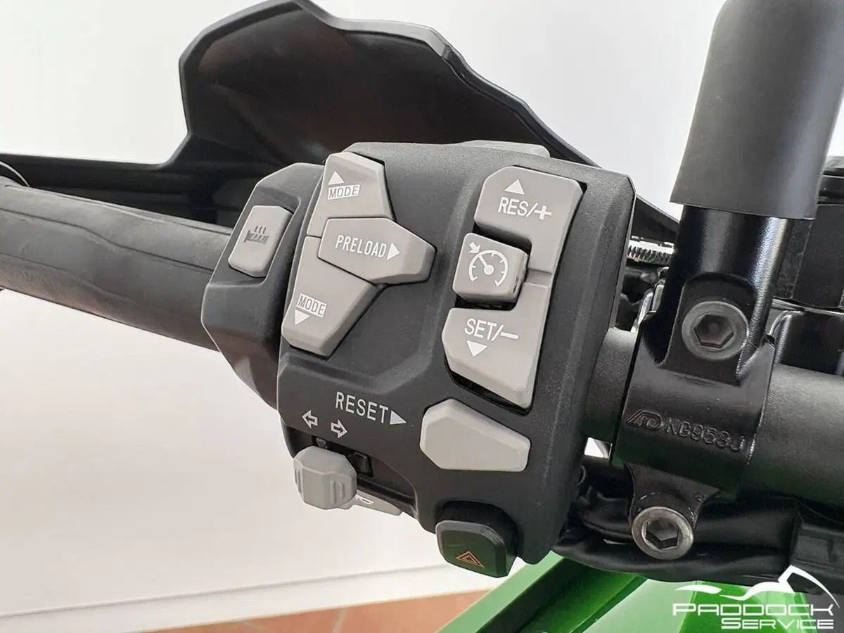 Kawasaki Versys 1000 Grand Tourer SE (2019 - 20) (17)