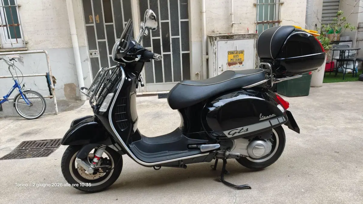 Vespa GTS 300 Super (2008 - 16)