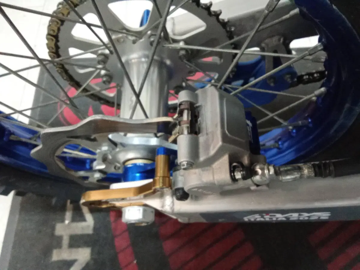 Tm Moto EN 250 ES Fi 4T (2025) (6)