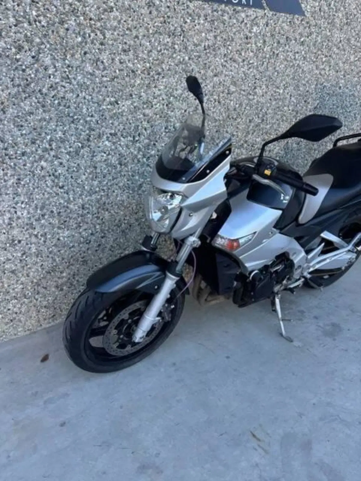Suzuki GSR 600 (2006 - 11) (6)