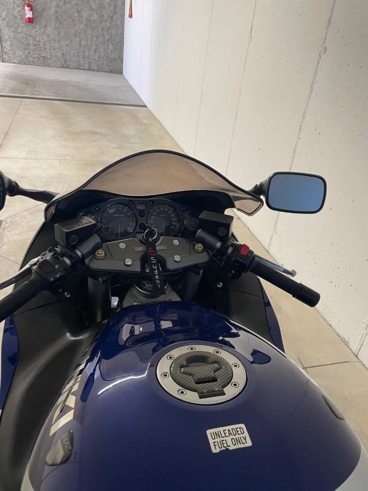 Suzuki GSX 1300 R Hayabusa (1999 - 06) (7)