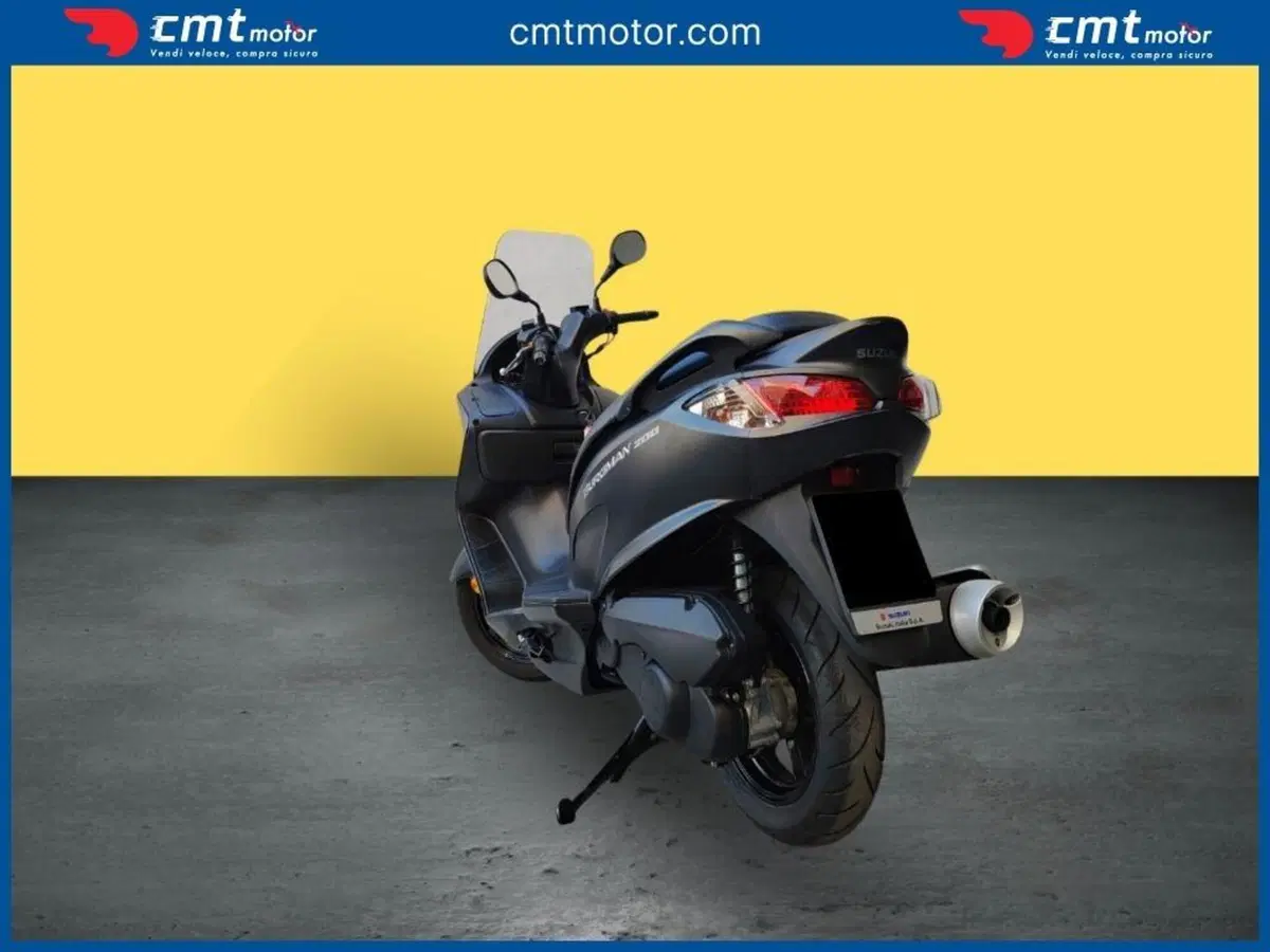 Suzuki Burgman UH 200 (2017 - 20) (4)