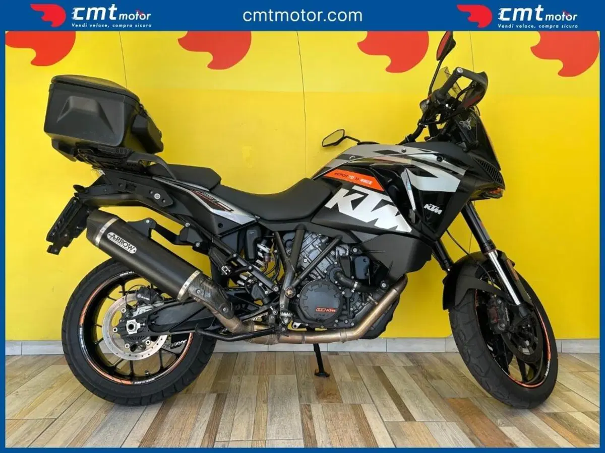 KTM 1290 Super Adventure S (2021)
