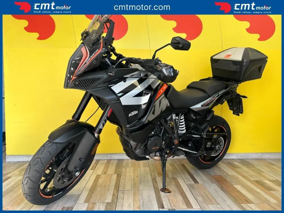 KTM 1290 Super Adventure S (2021) (2)
