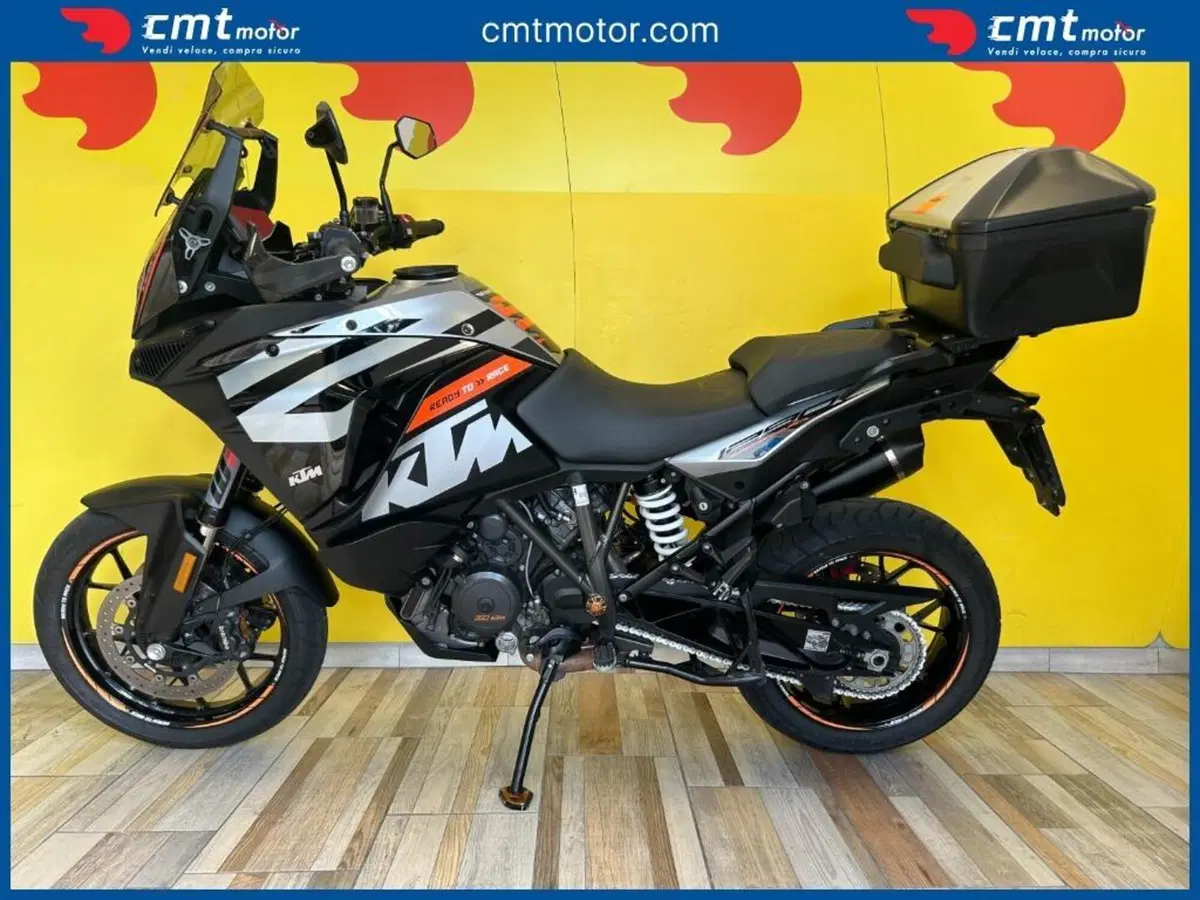KTM 1290 Super Adventure S (2021) (3)
