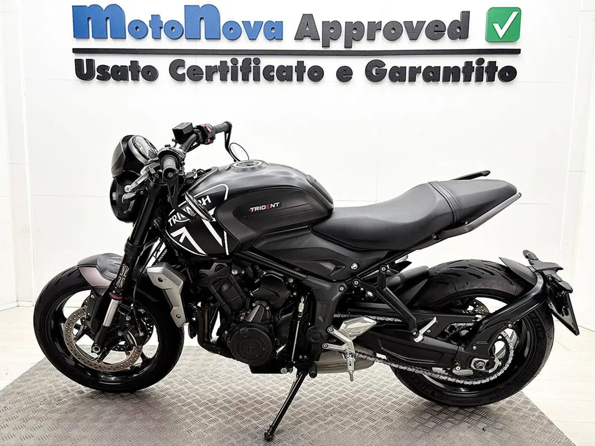 Triumph Trident 660 (2021 - 24) (2)