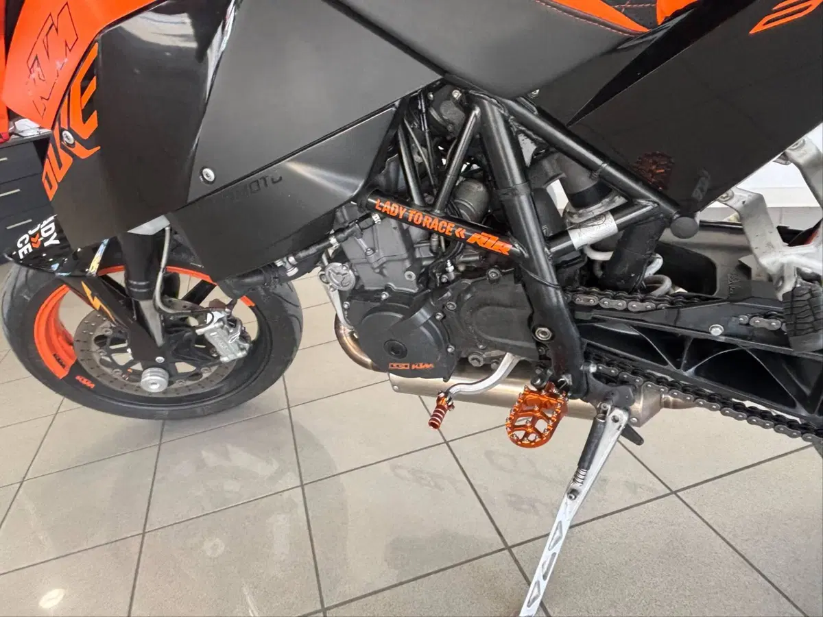KTM 690 Duke (2007 - 09) (9)