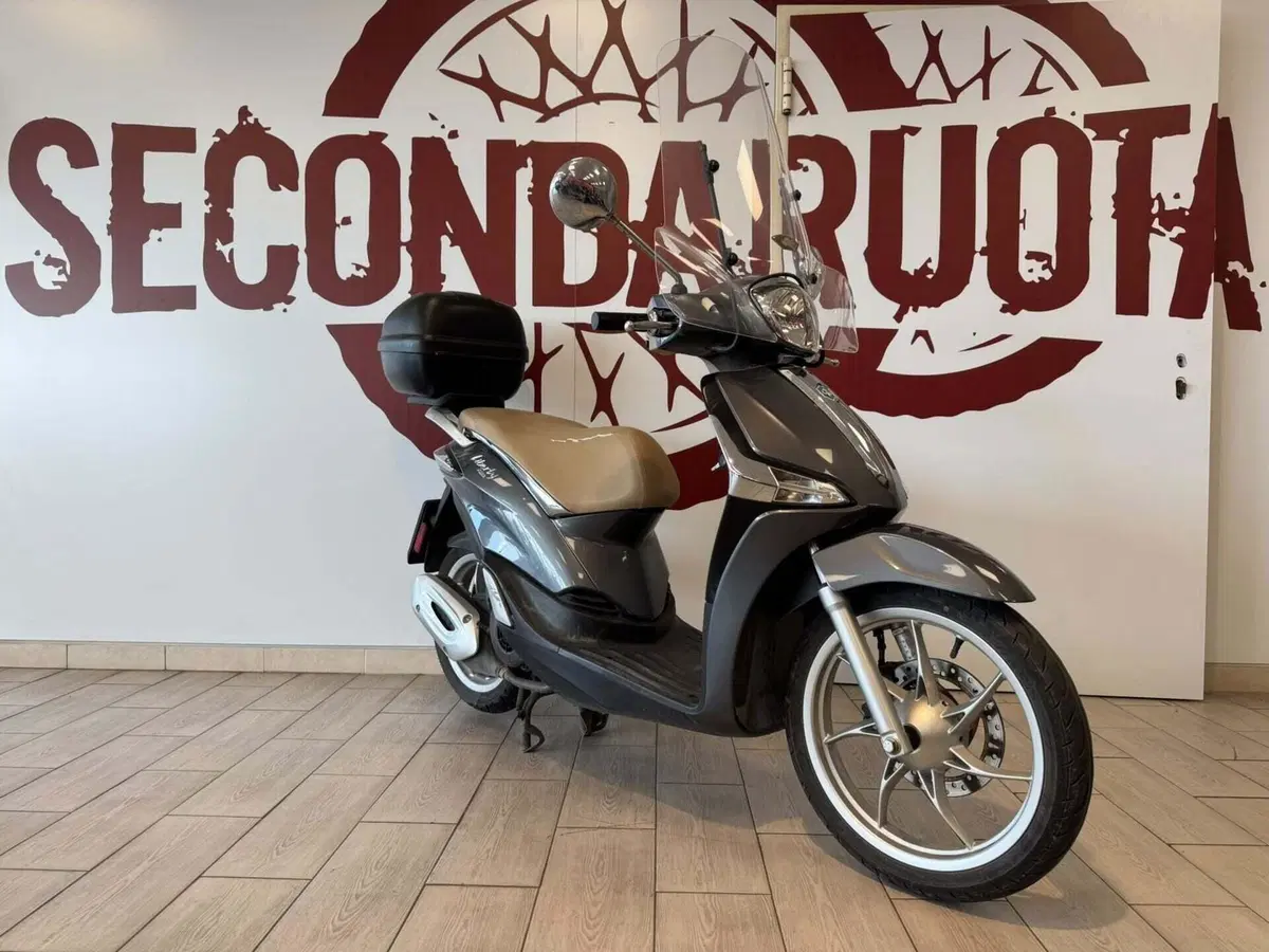 Piaggio Liberty 150 ABS (2017 - 20) (2)