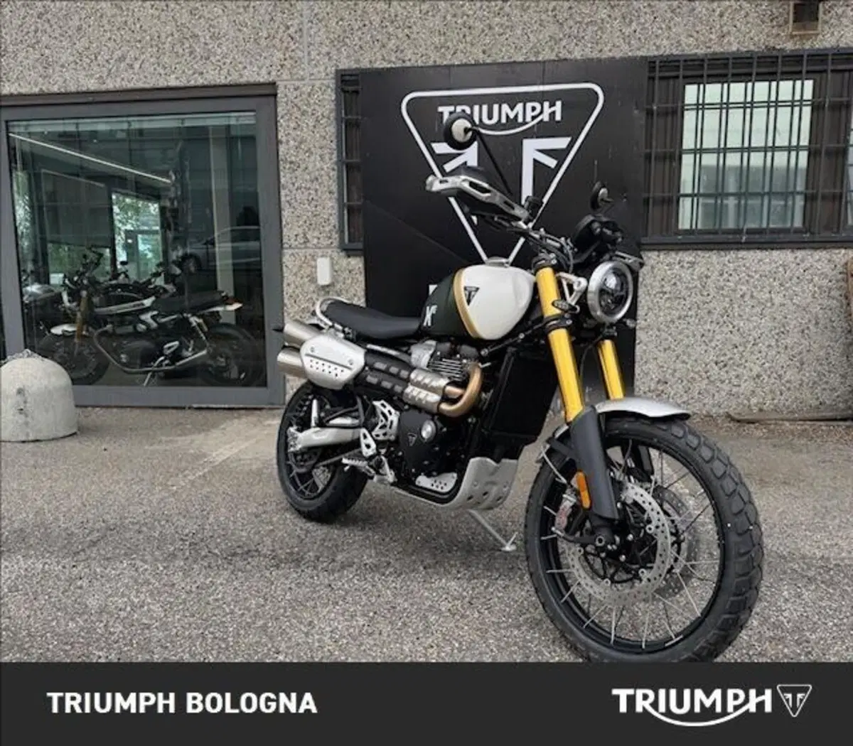 Triumph Scrambler 1200 XE (2026) (2)