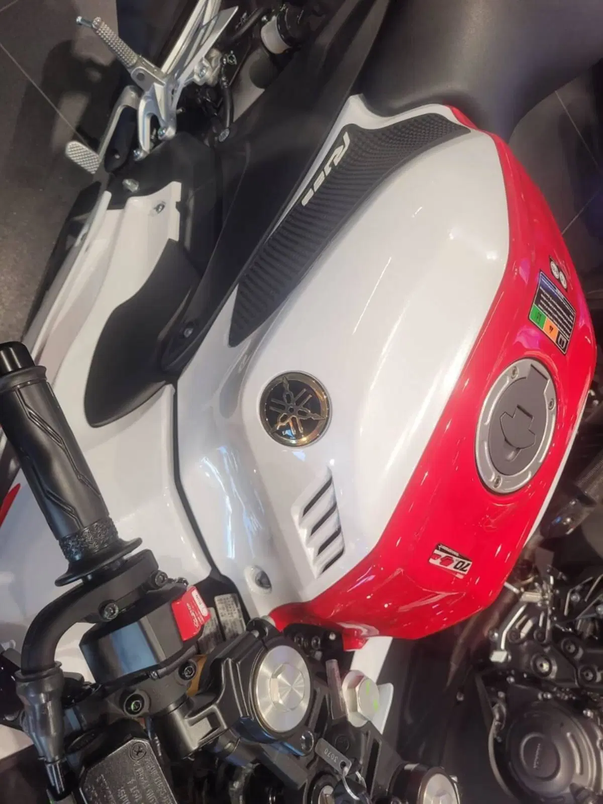 Yamaha YZF R125 70th (2026) (6)