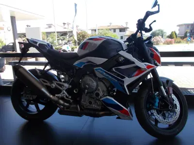 Bmw M 1000 R (2023 - 24) usata