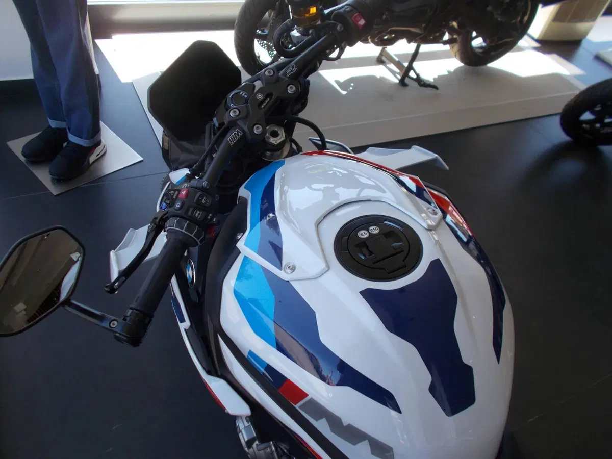 Bmw M 1000 R (2023 - 24) (3)