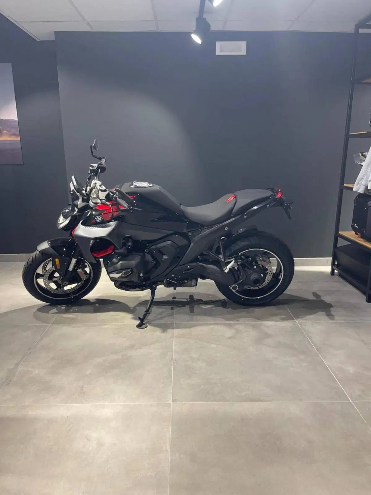 Bmw R 1300 R (2026) (4)