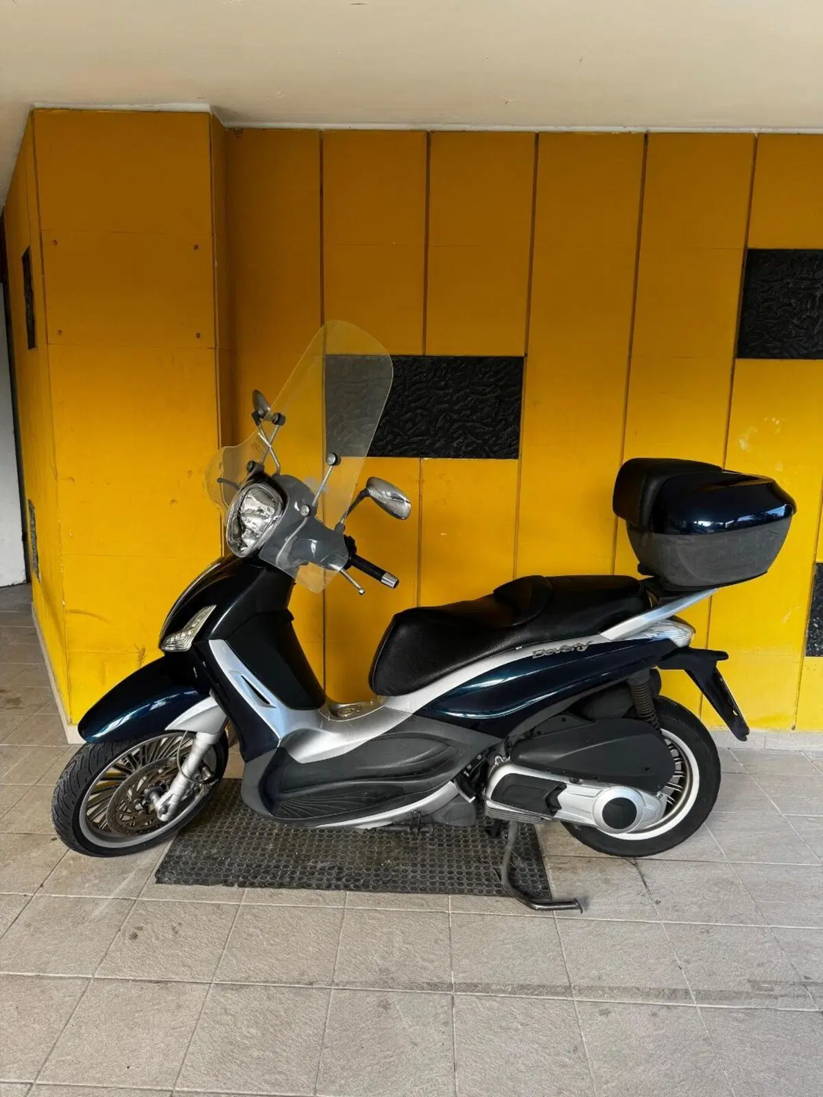 Piaggio Beverly 300 i.e. (2010 - 16)