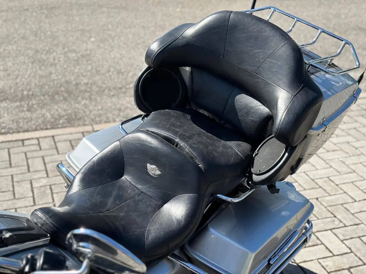 Harley-Davidson 1450 Electra Glide Ultra Classic (2003 - 05) - FLHTCUI (7)
