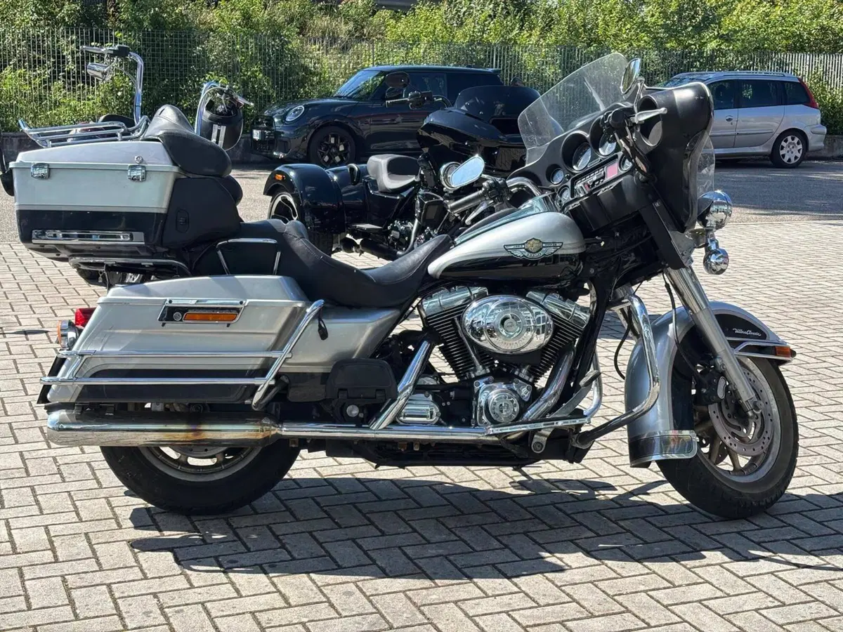 Harley-Davidson 1450 Electra Glide Ultra Classic (2003 - 05) - FLHTCUI