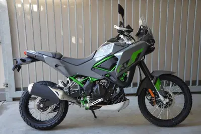 Kawasaki KLE 500 SE (2026) nuova