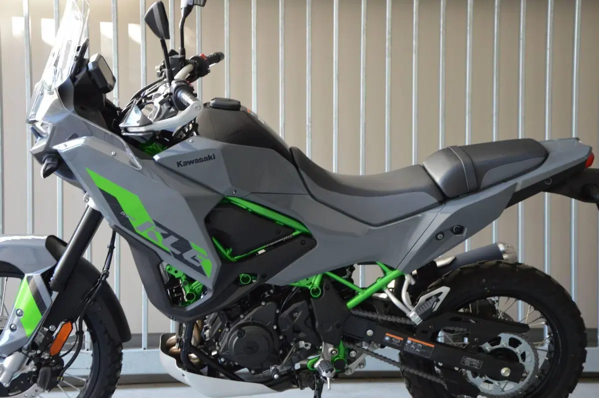 Kawasaki KLE 500 SE (2026) (6)