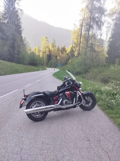 Yamaha XVS 1300 Midnight Star (2006 - 16) usata