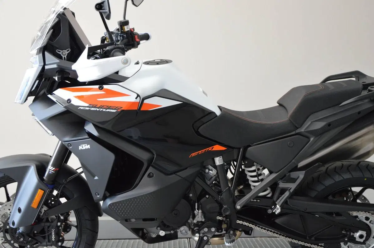 KTM 1390 Super Adventure S (2026) (6)
