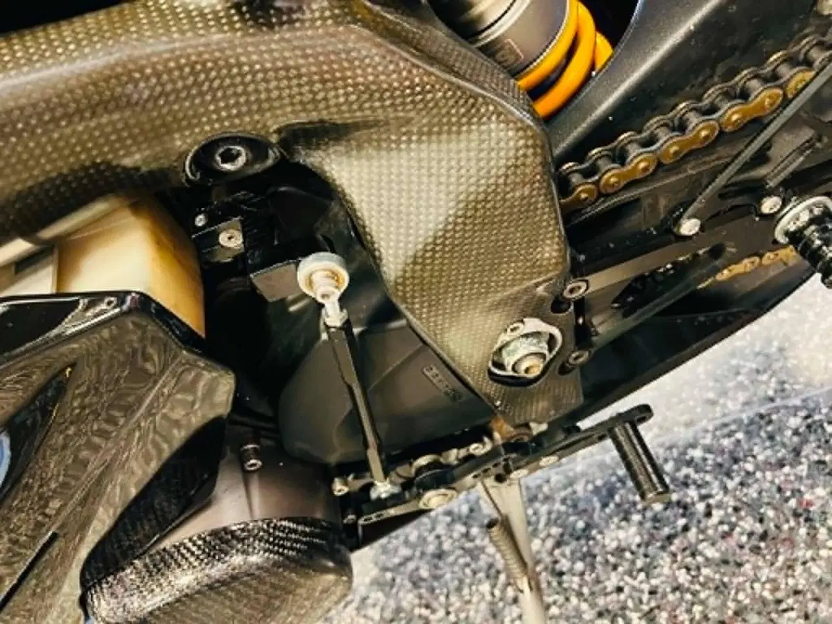 Triumph Daytona 675 (2006 - 08) (13)