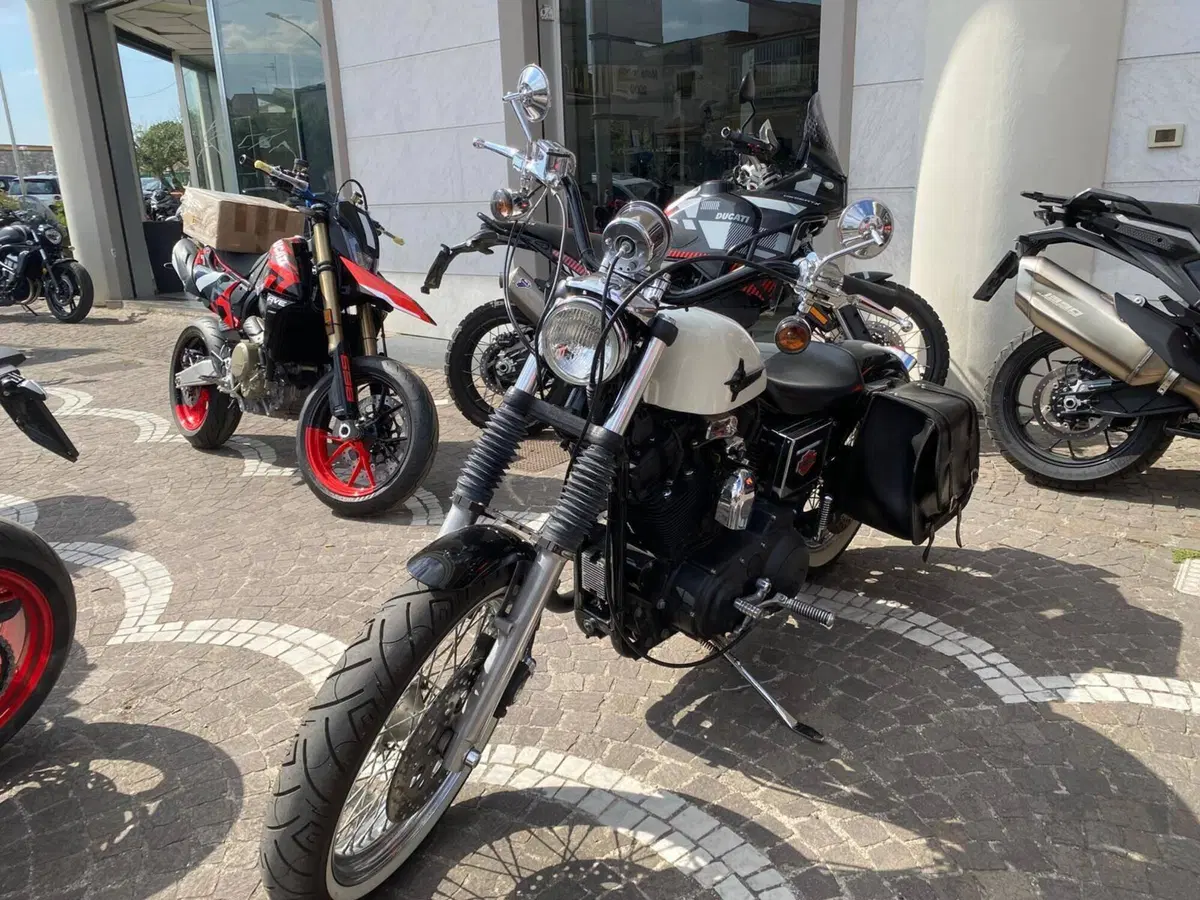 Harley-Davidson 883 Standard (1987 - 93) - XLH (4)