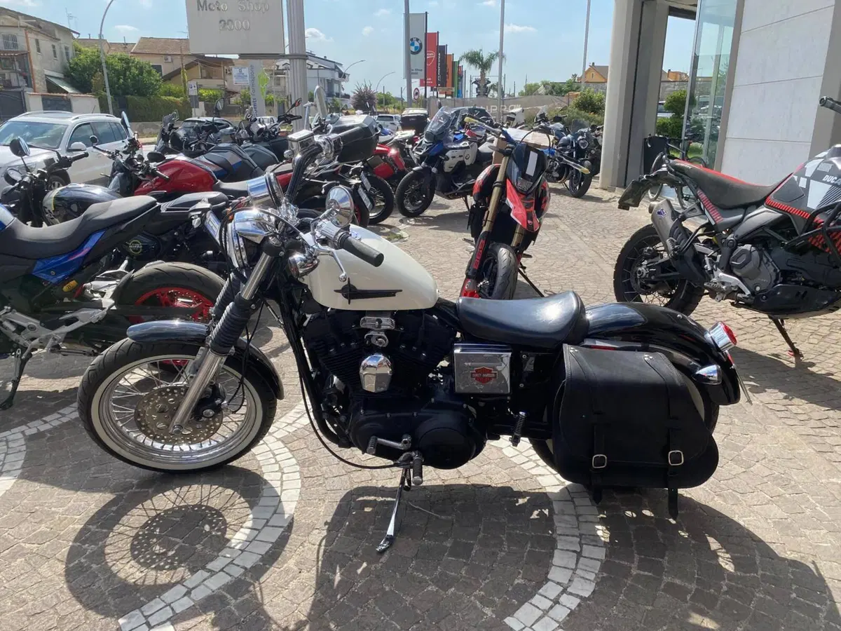 Harley-Davidson 883 Standard (1987 - 93) - XLH (2)
