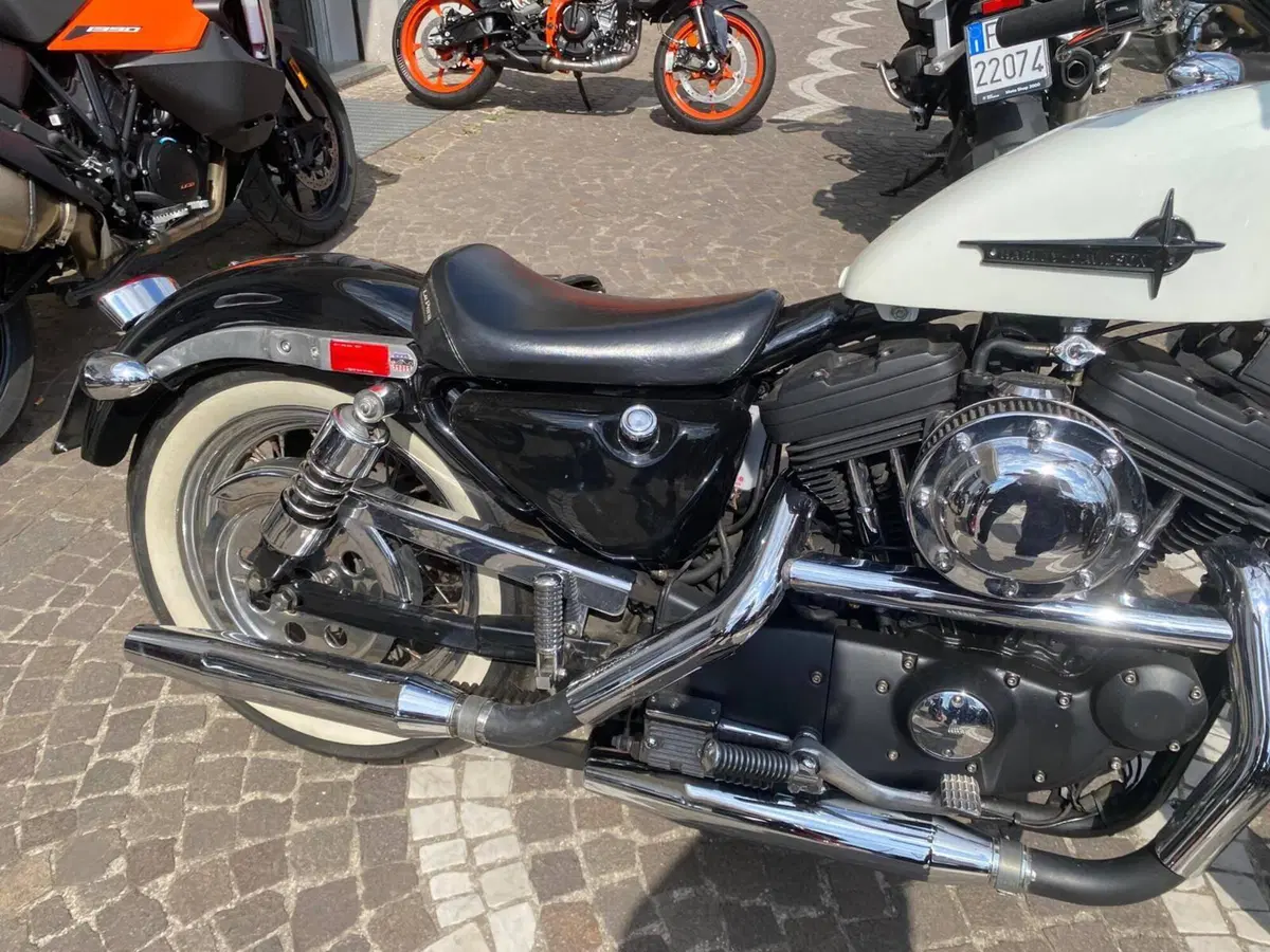 Harley-Davidson 883 Standard (1987 - 93) - XLH (8)