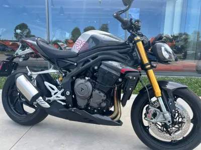 Triumph Speed Triple 1200 RS (2025 - 26) usata