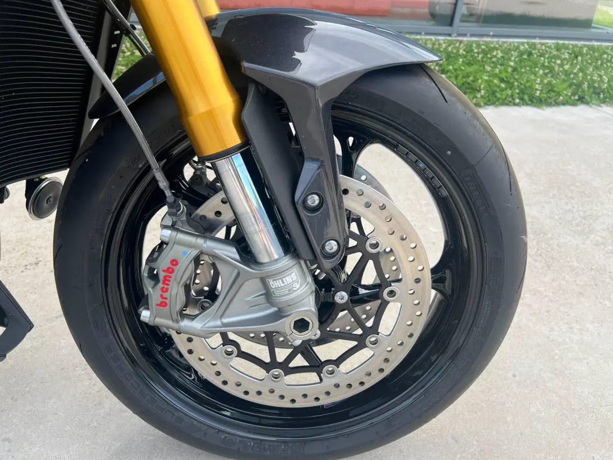Triumph Speed Triple 1200 RS (2025 - 26) (4)