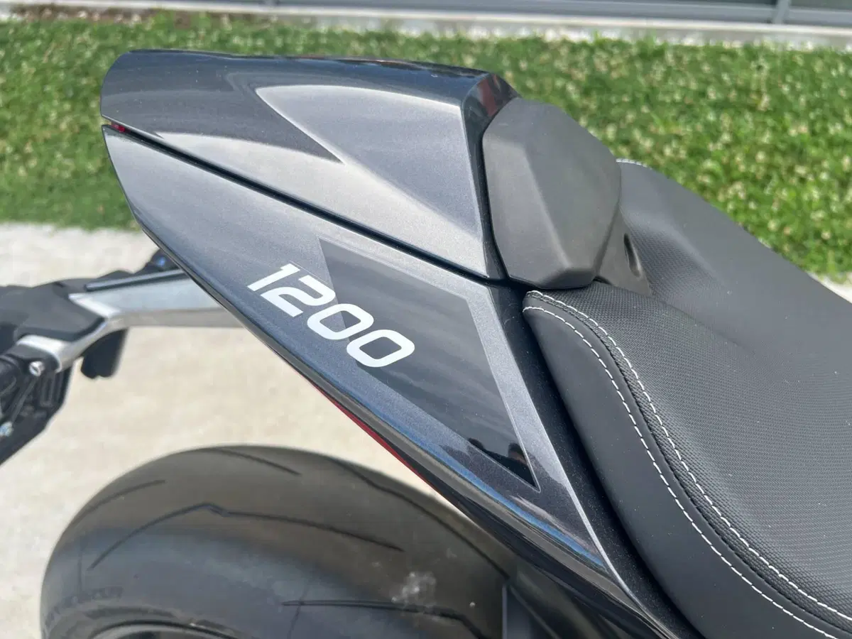 Triumph Speed Triple 1200 RS (2025 - 26) (5)