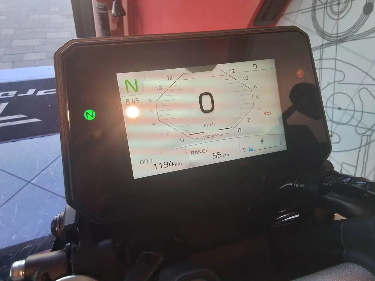 Yamaha MT-07 Y-AMT (2025 - 26) (5)