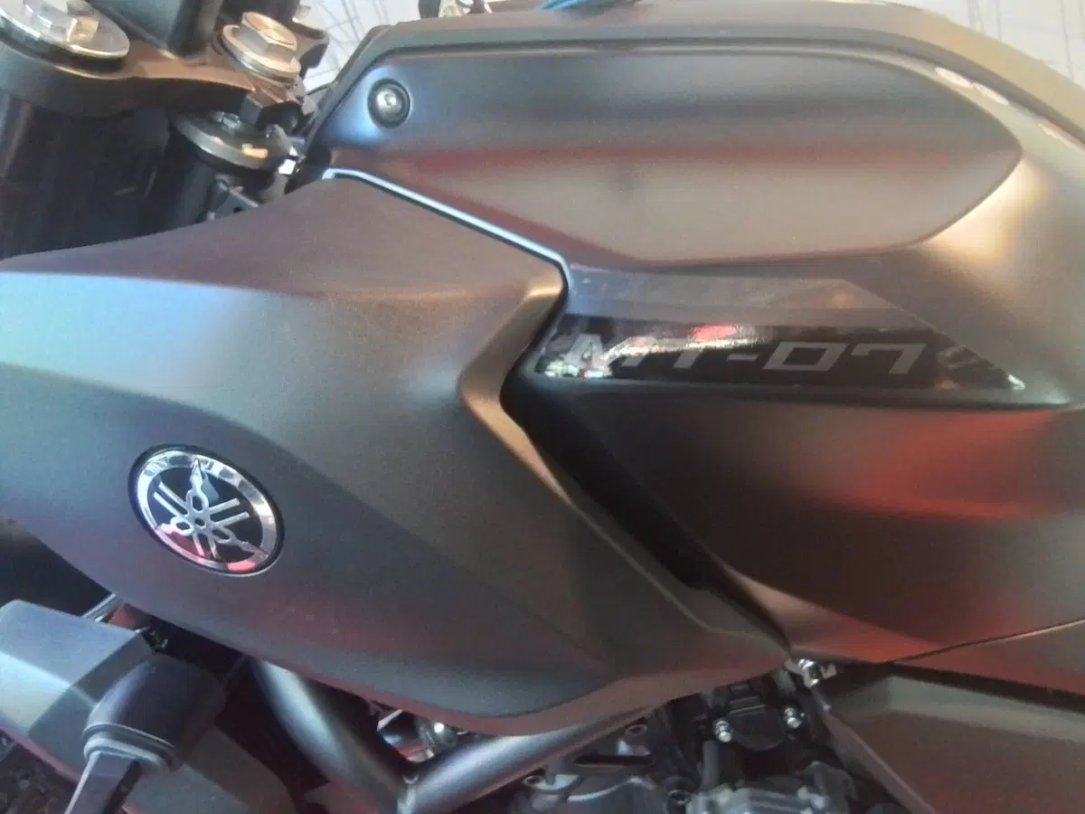 Yamaha MT-07 Y-AMT (2025 - 26) (12)