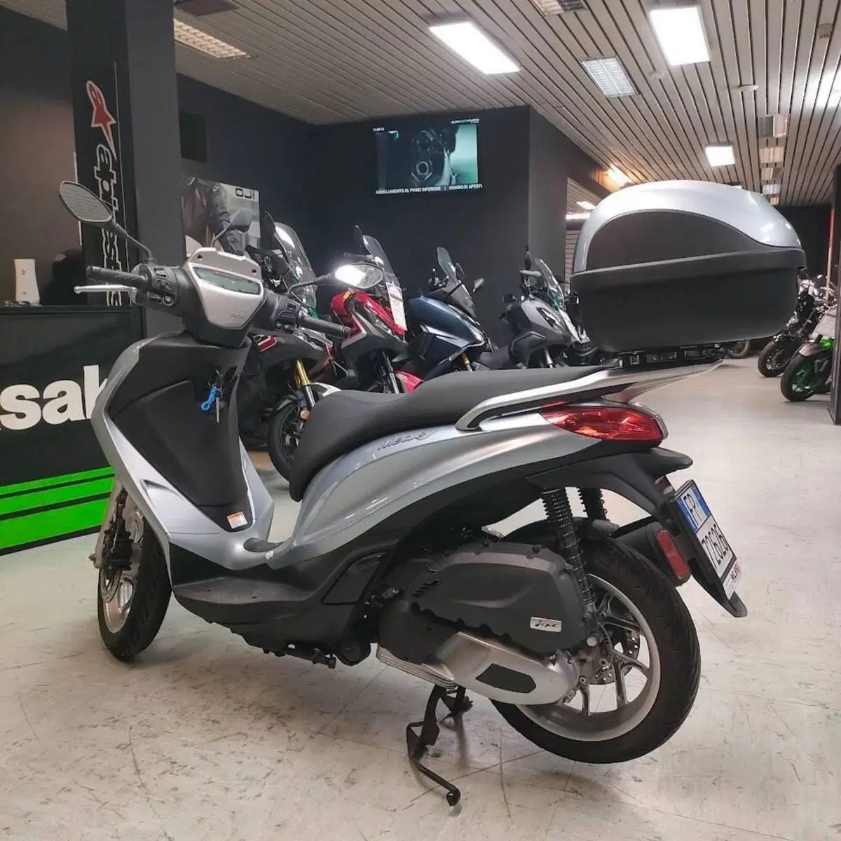 Piaggio Medley 200 (2025 - 26) (5)