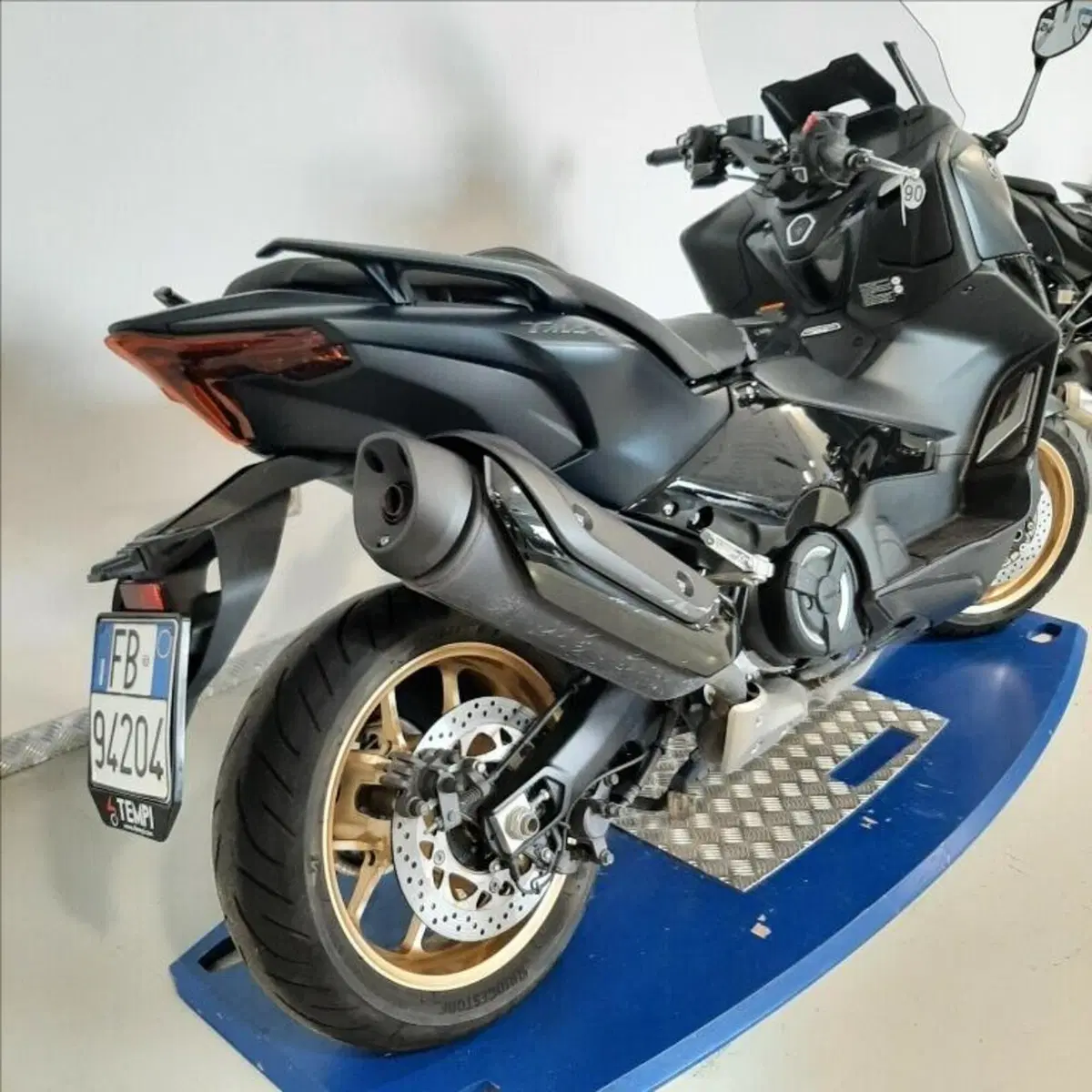 Yamaha T-Max 560 Tech Max (2022 - 24) (6)