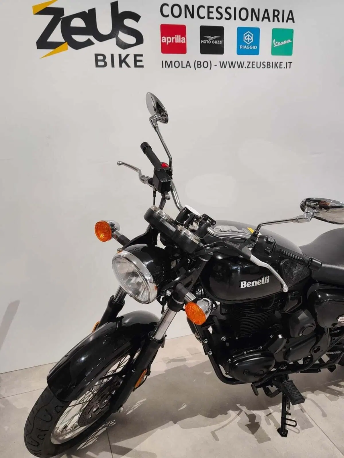 Benelli Imperiale 400 (2021 - 25) (3)