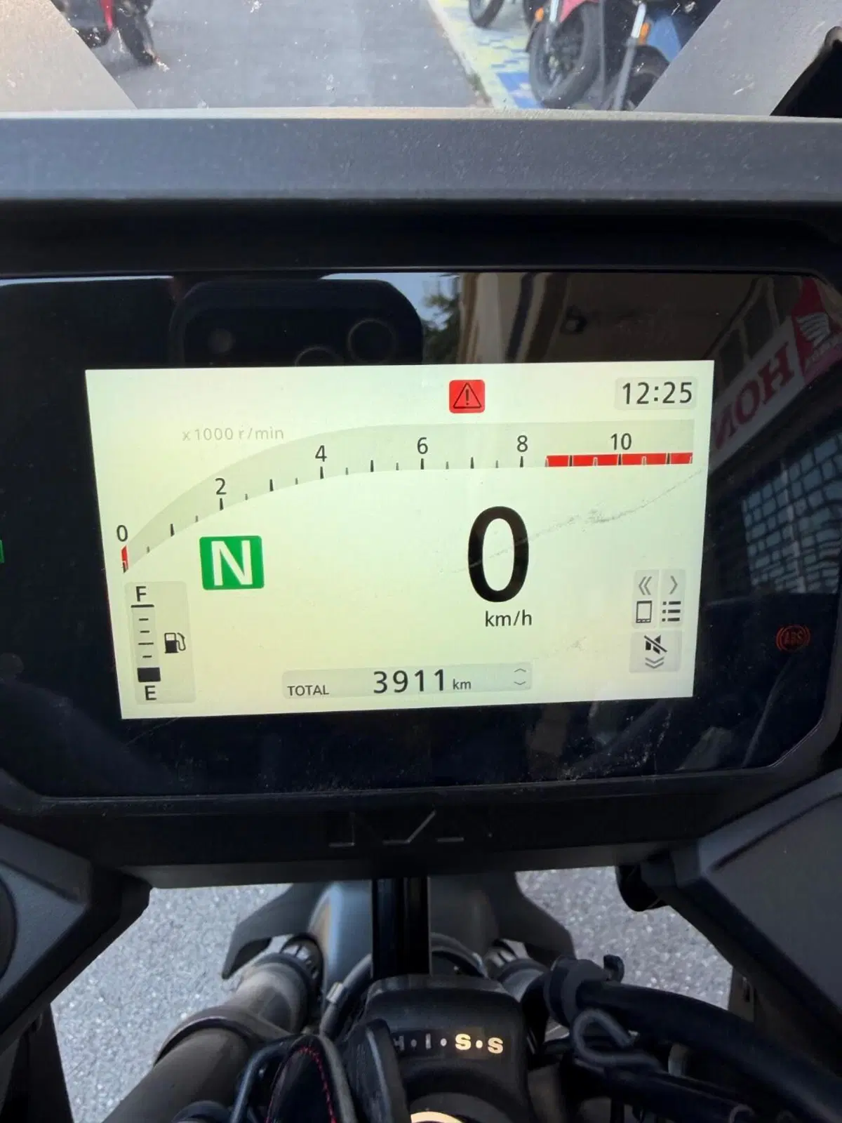 Honda NX500 (2024 - 25) (4)