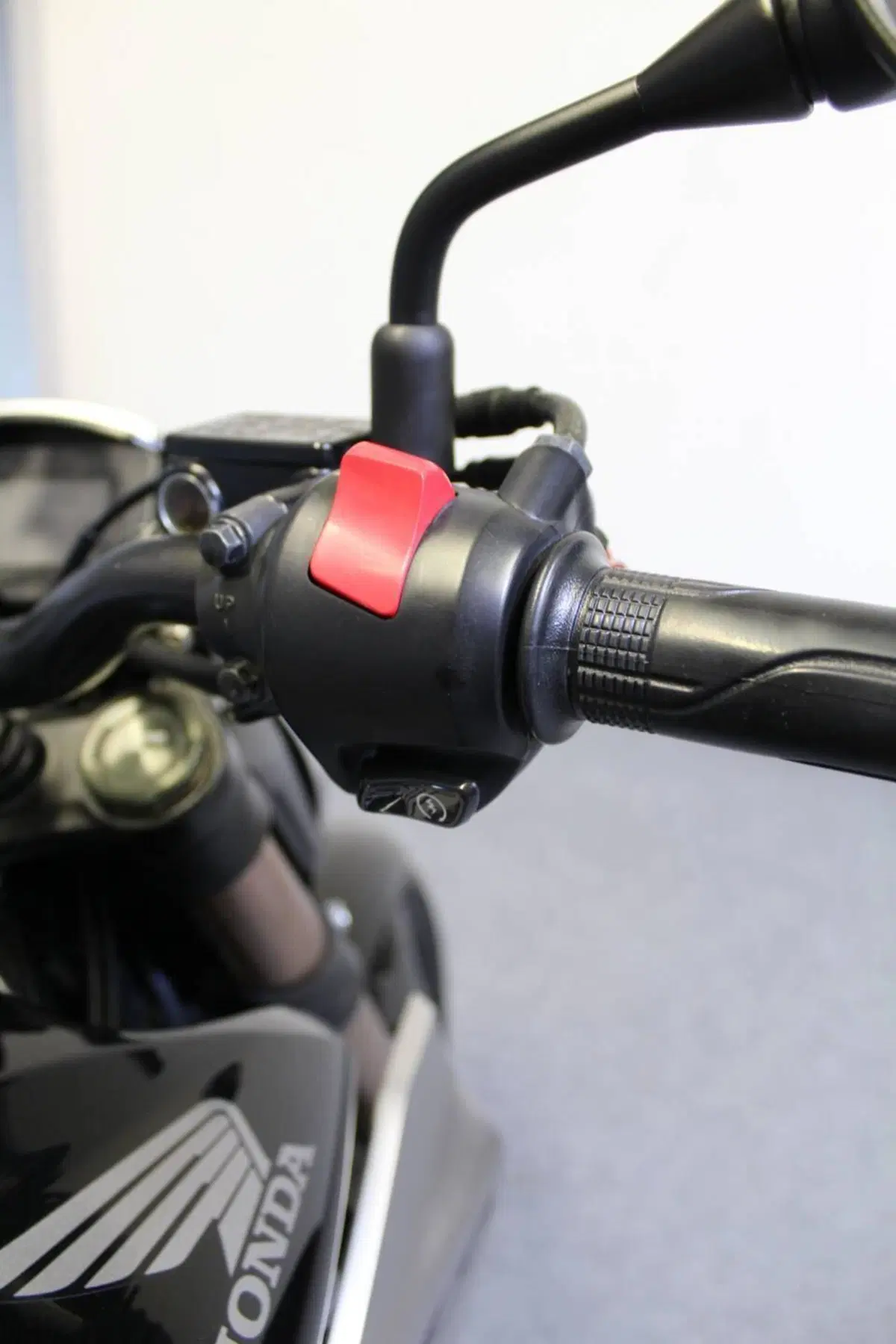 Honda CB 300 R (2020 - 21) (11)