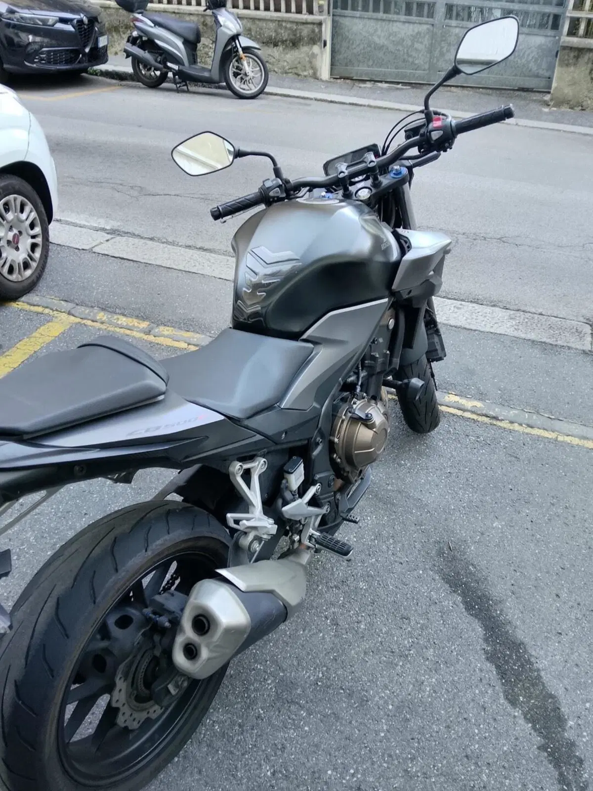 Honda CB 500 F (2021) (2)