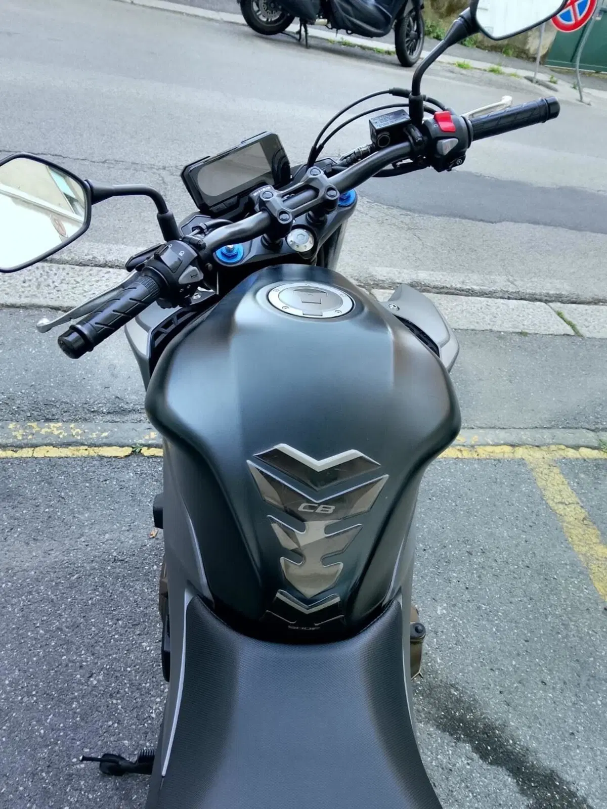 Honda CB 500 F (2021) (3)